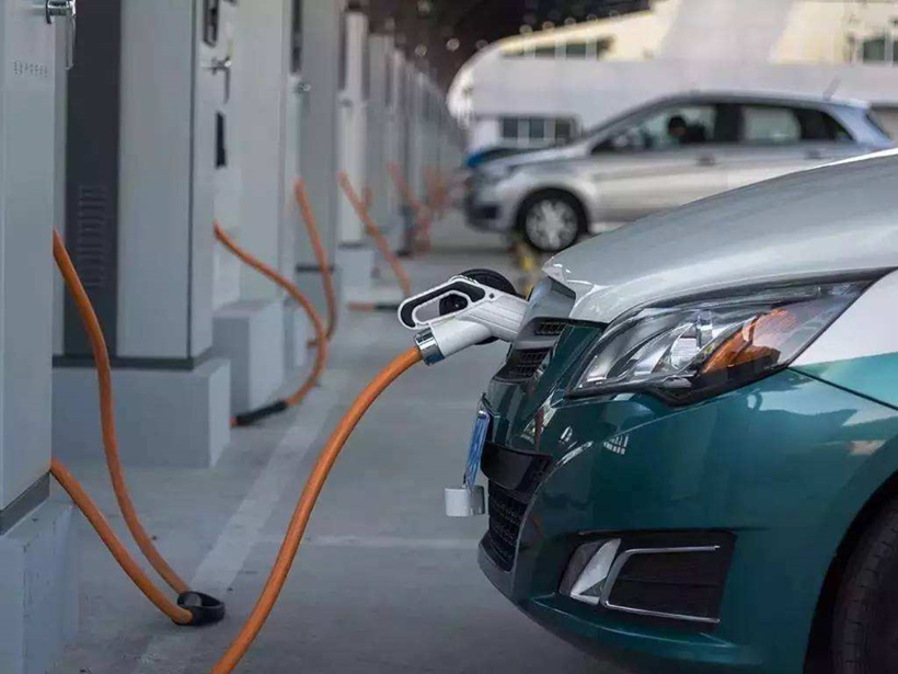 新能源汽車免征購置稅新規(guī)：插混純電續(xù)航不能低于43公里